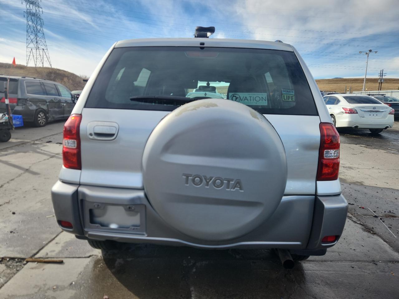 2004 TOYOTA RAV4 photo 11