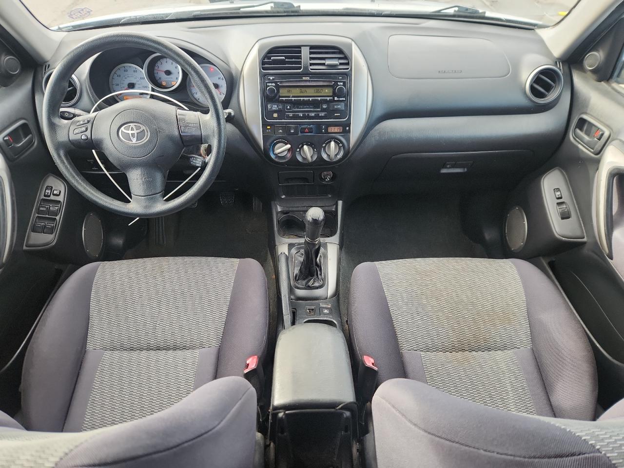 2004 TOYOTA RAV4 photo 15
