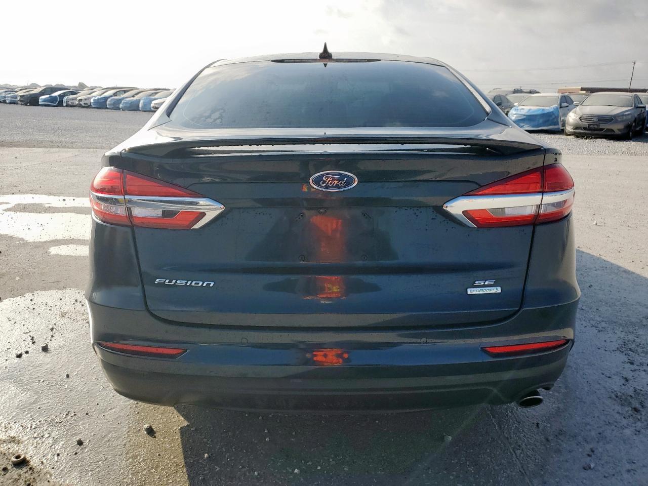 2020 FORD FUSION SE photo 11