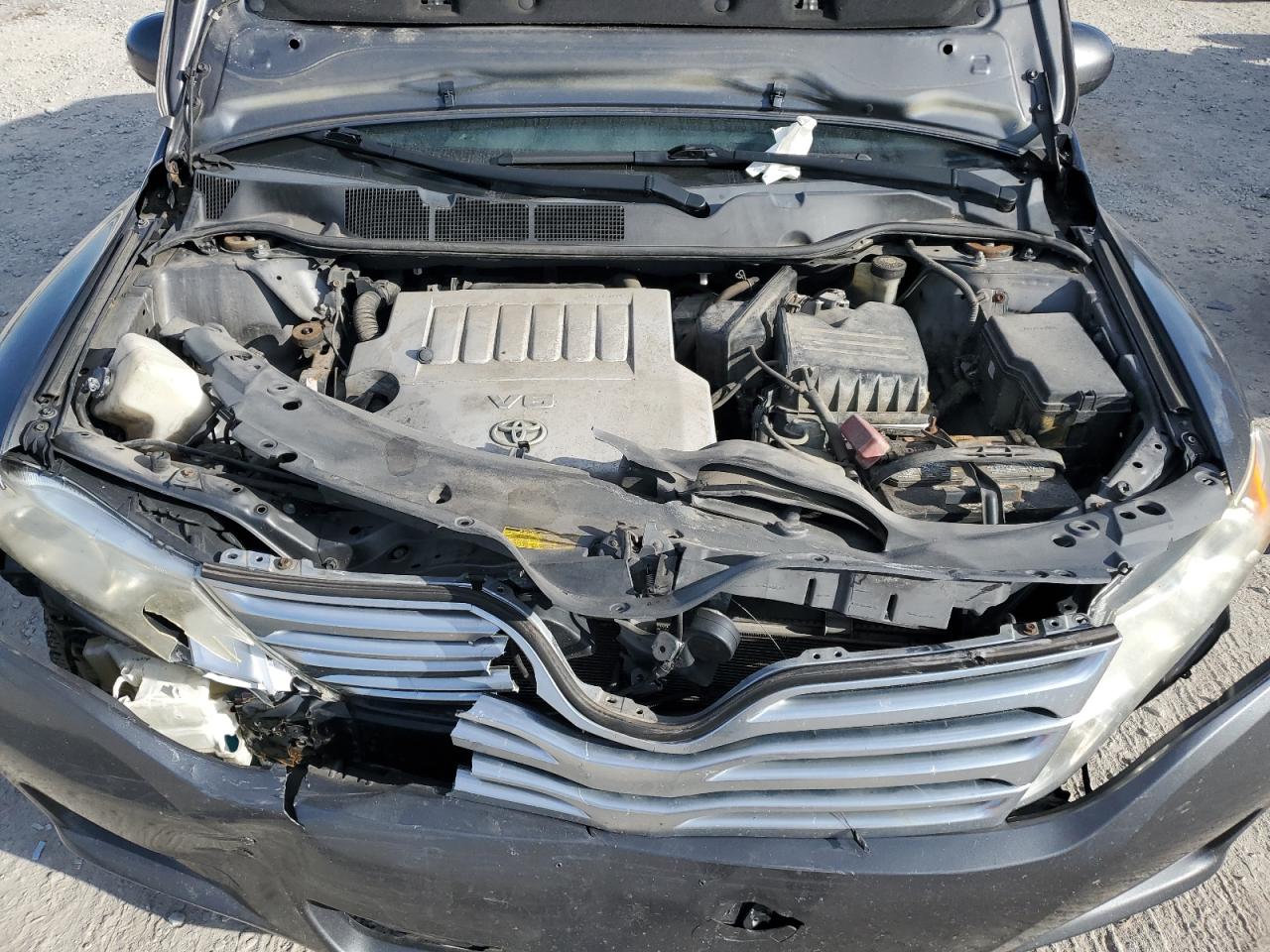2011 TOYOTA VENZA photo 11