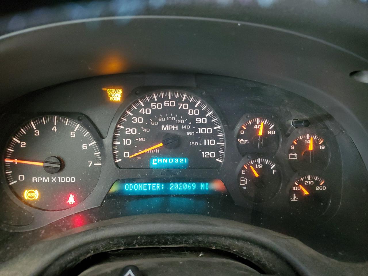 2004 CHEVROLET TRAILBLAZER LS photo 9