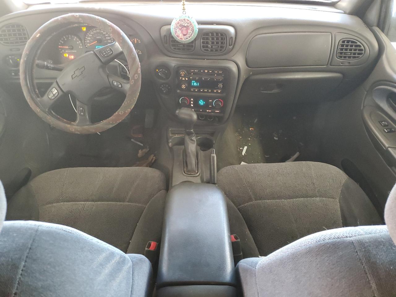 2004 CHEVROLET TRAILBLAZER LS photo 8