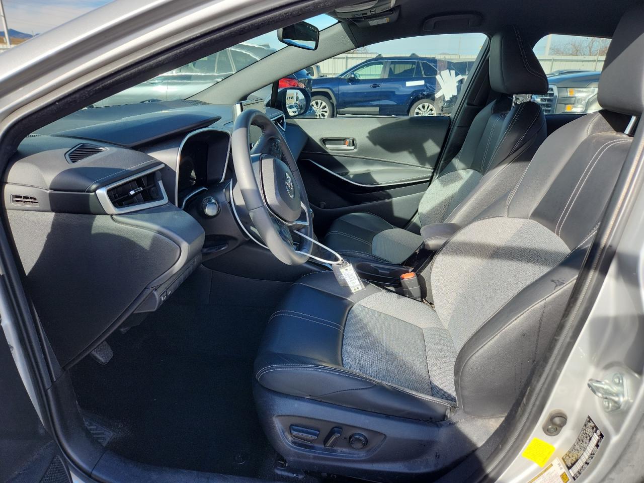 2020 TOYOTA COROLLA XSE photo 7