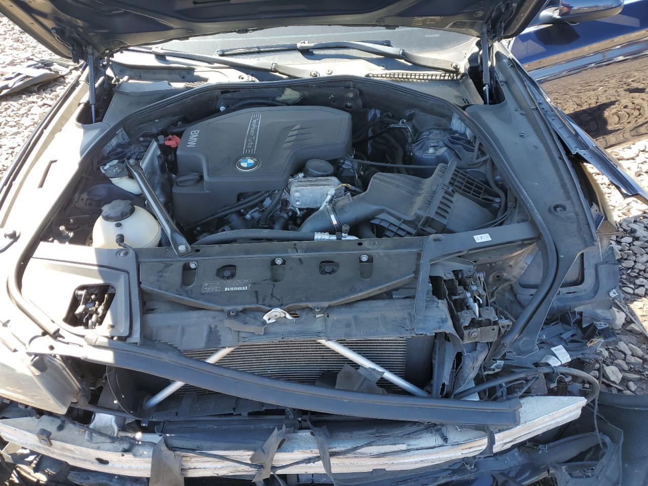 2013 BMW 528 XI photo 21