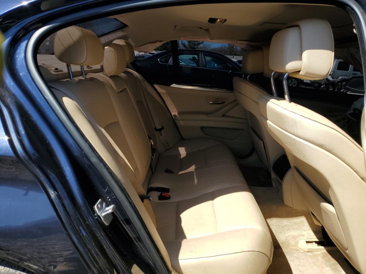 2013 BMW 528 XI photo 19
