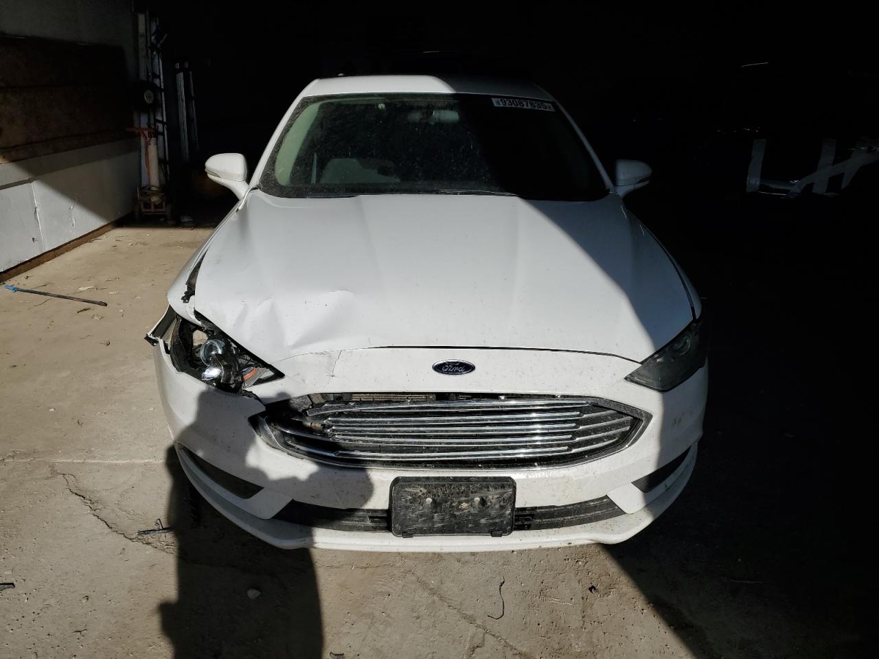 2017 FORD FUSION SE photo 9