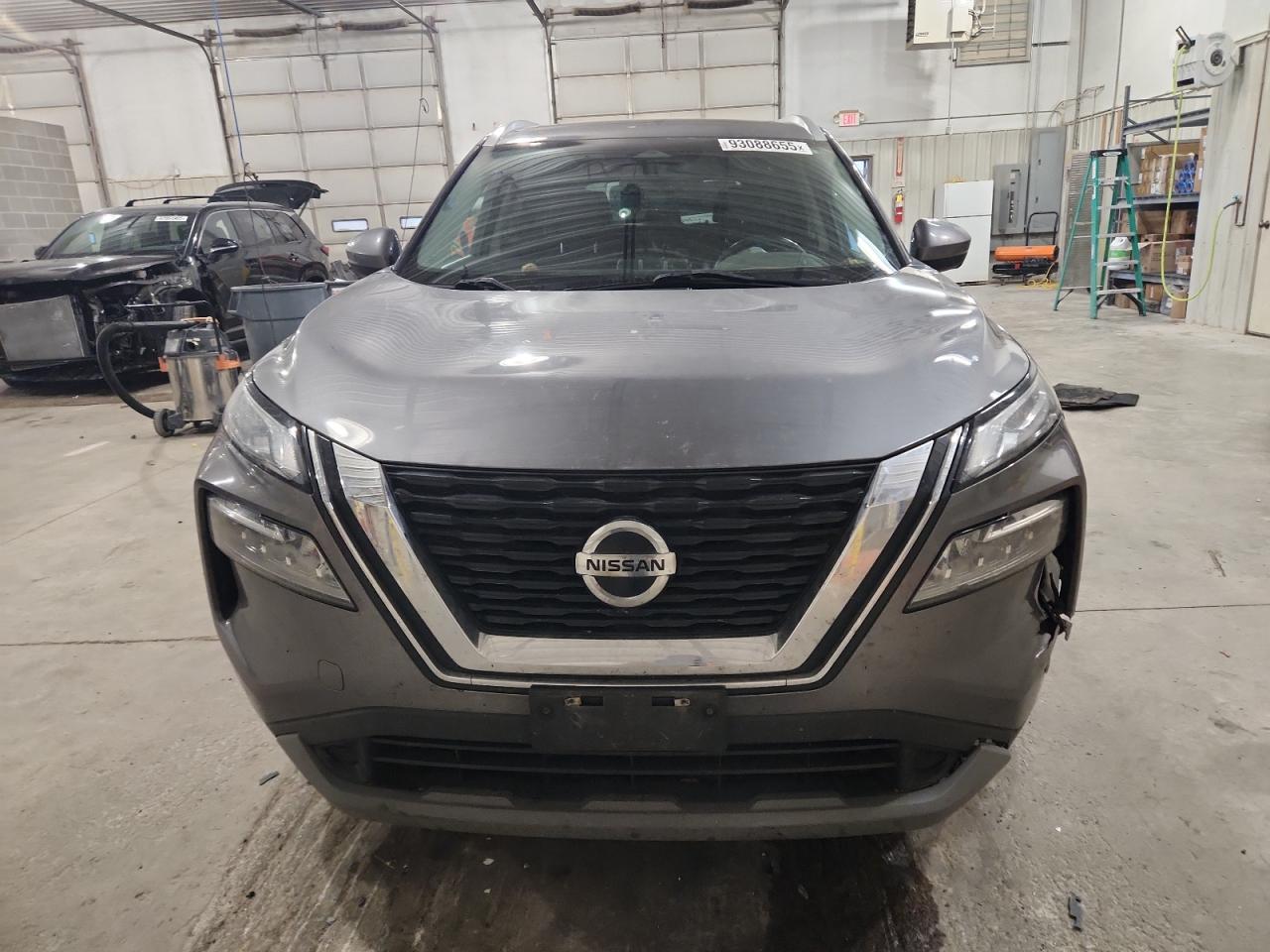 2021 NISSAN ROGUE SV photo 9