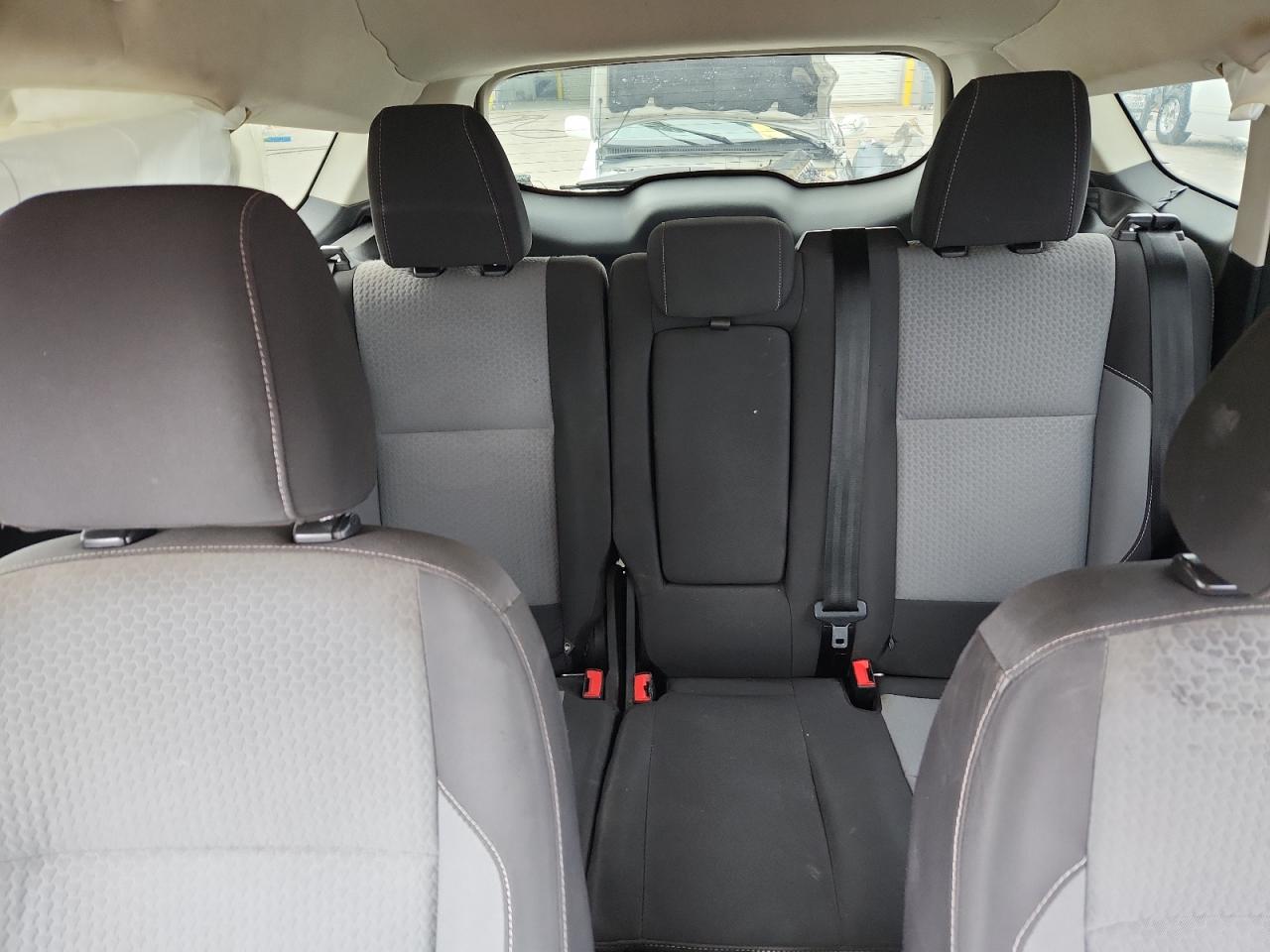 2017 FORD ESCAPE SE photo 10