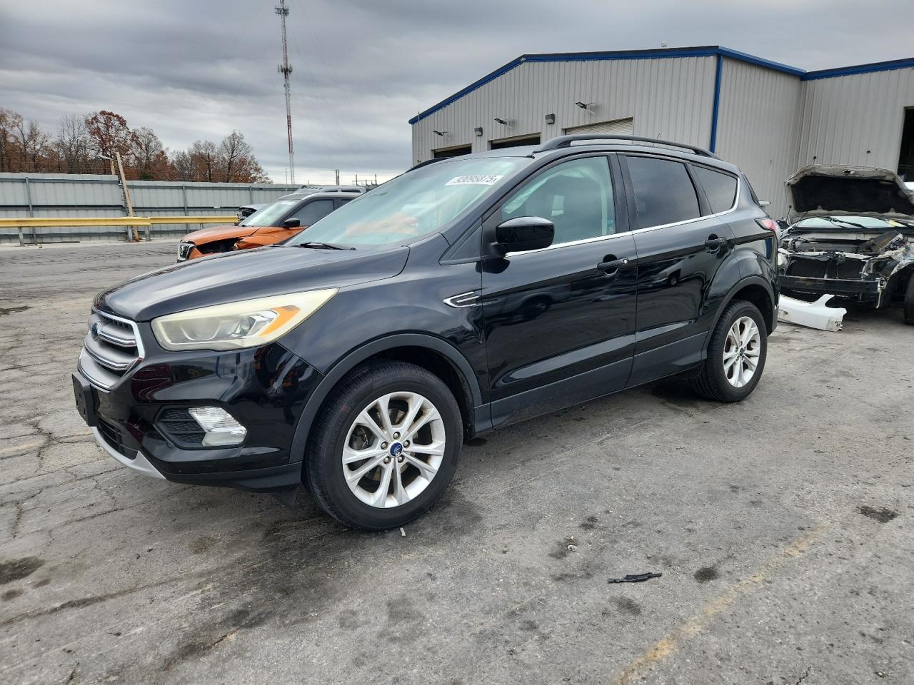 2017 FORD ESCAPE