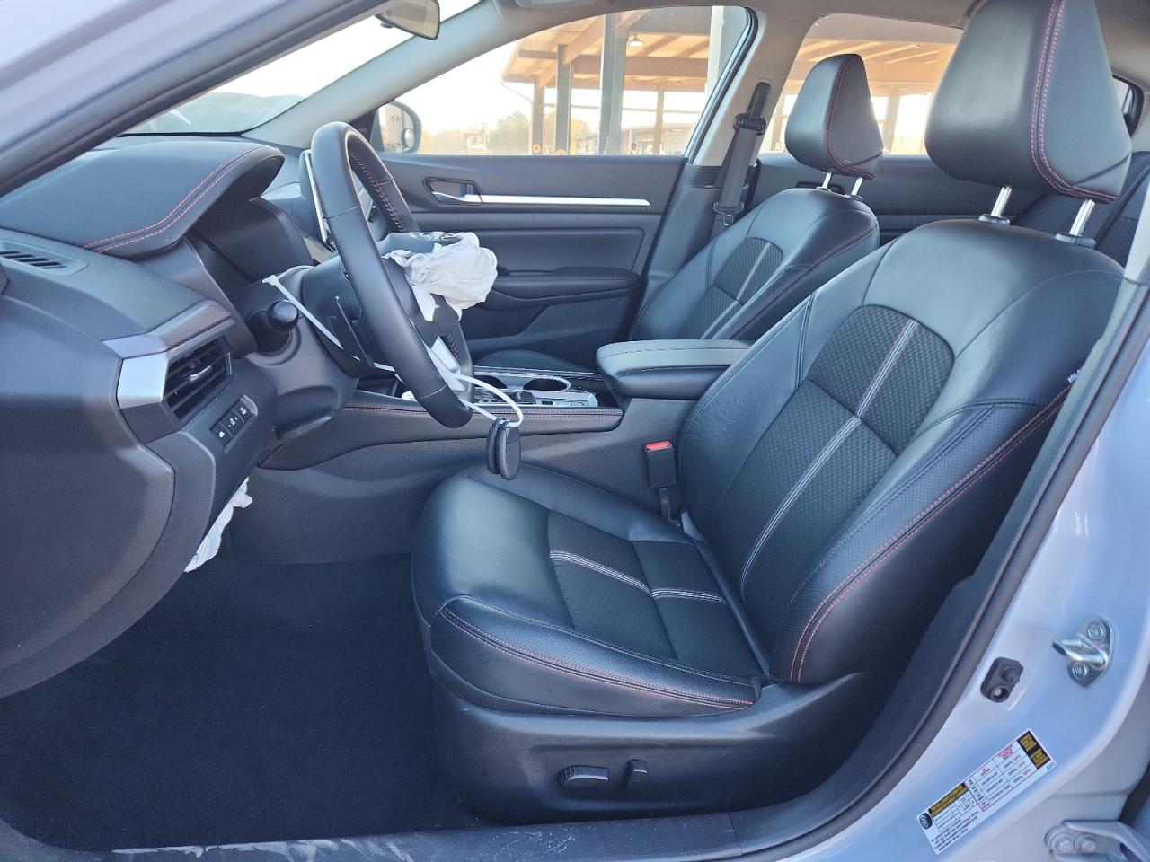 2025 NISSAN ALTIMA SR photo 7