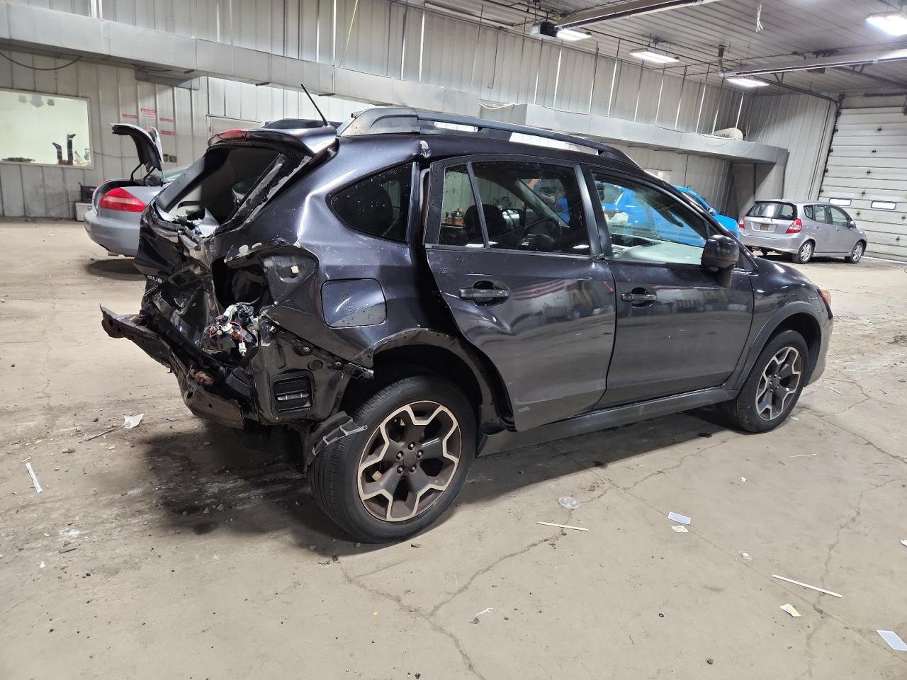 2014 SUBARU XV CROSSTREK 2.0 LIMITED photo 3