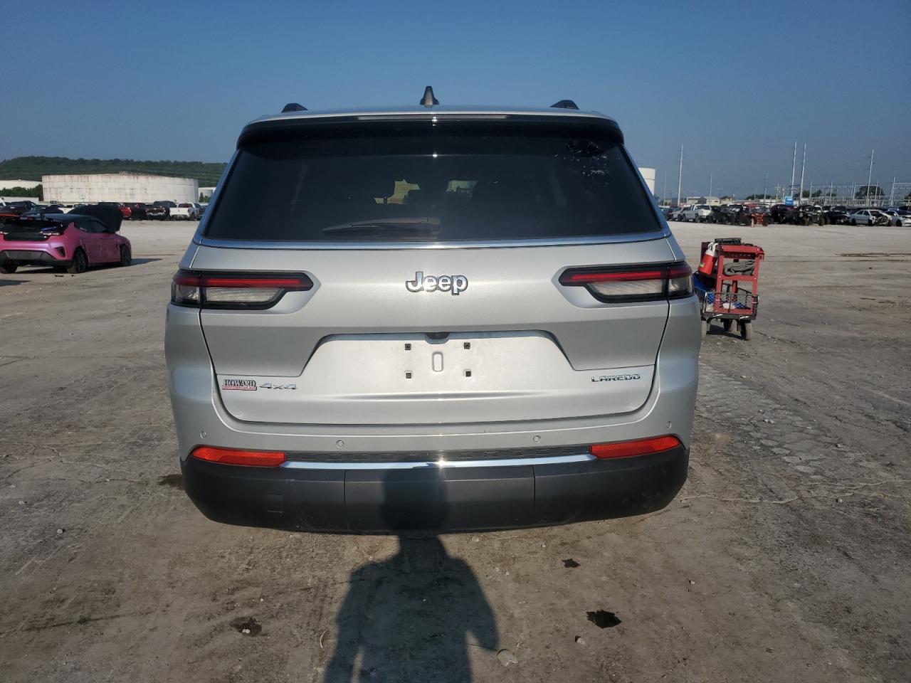 2023 JEEP GRAND CHEROKEE L LAREDO photo 11