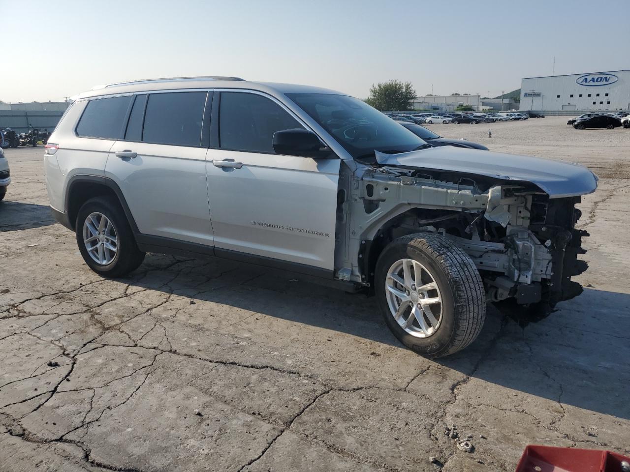 2023 JEEP GRAND CHEROKEE L LAREDO photo 7