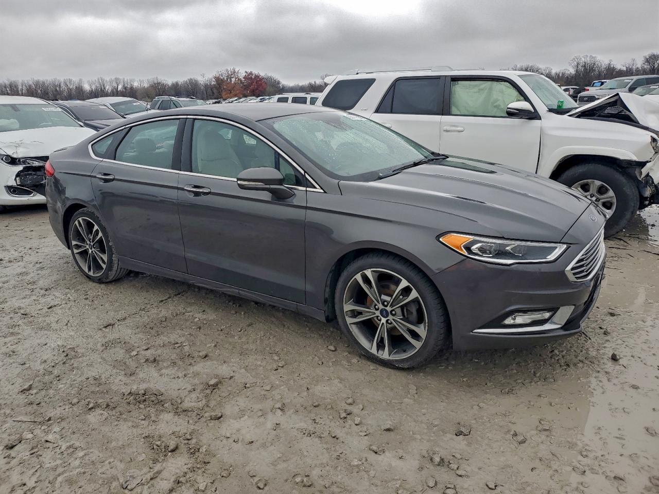 2017 FORD FUSION TITANIUM photo 4