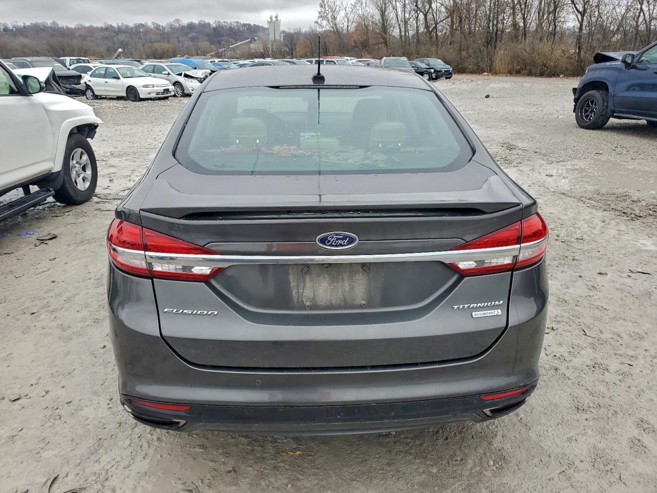 2017 FORD FUSION TITANIUM photo 6
