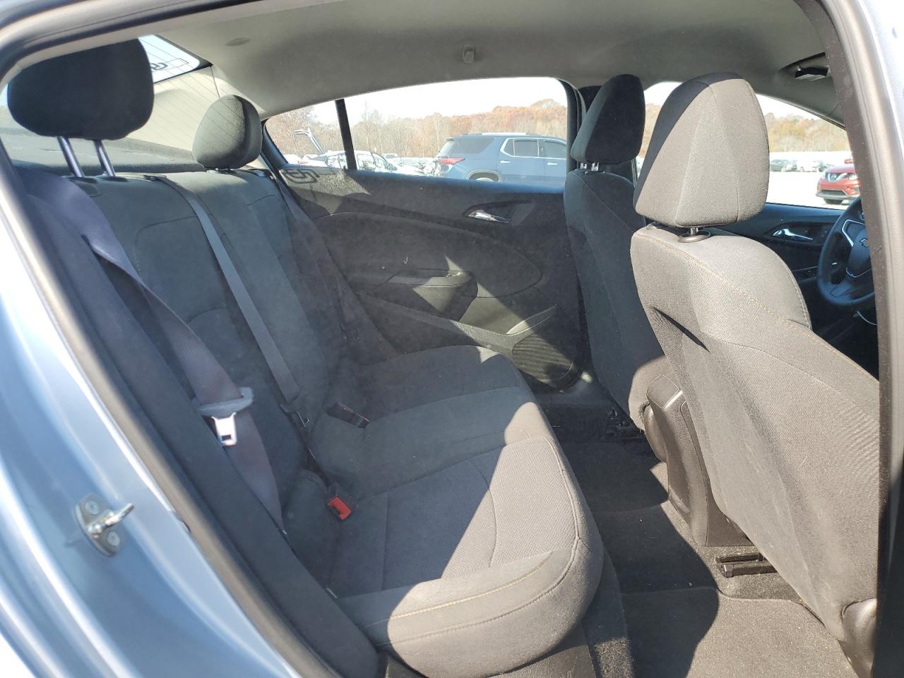 2017 CHEVROLET CRUZE LS photo 28