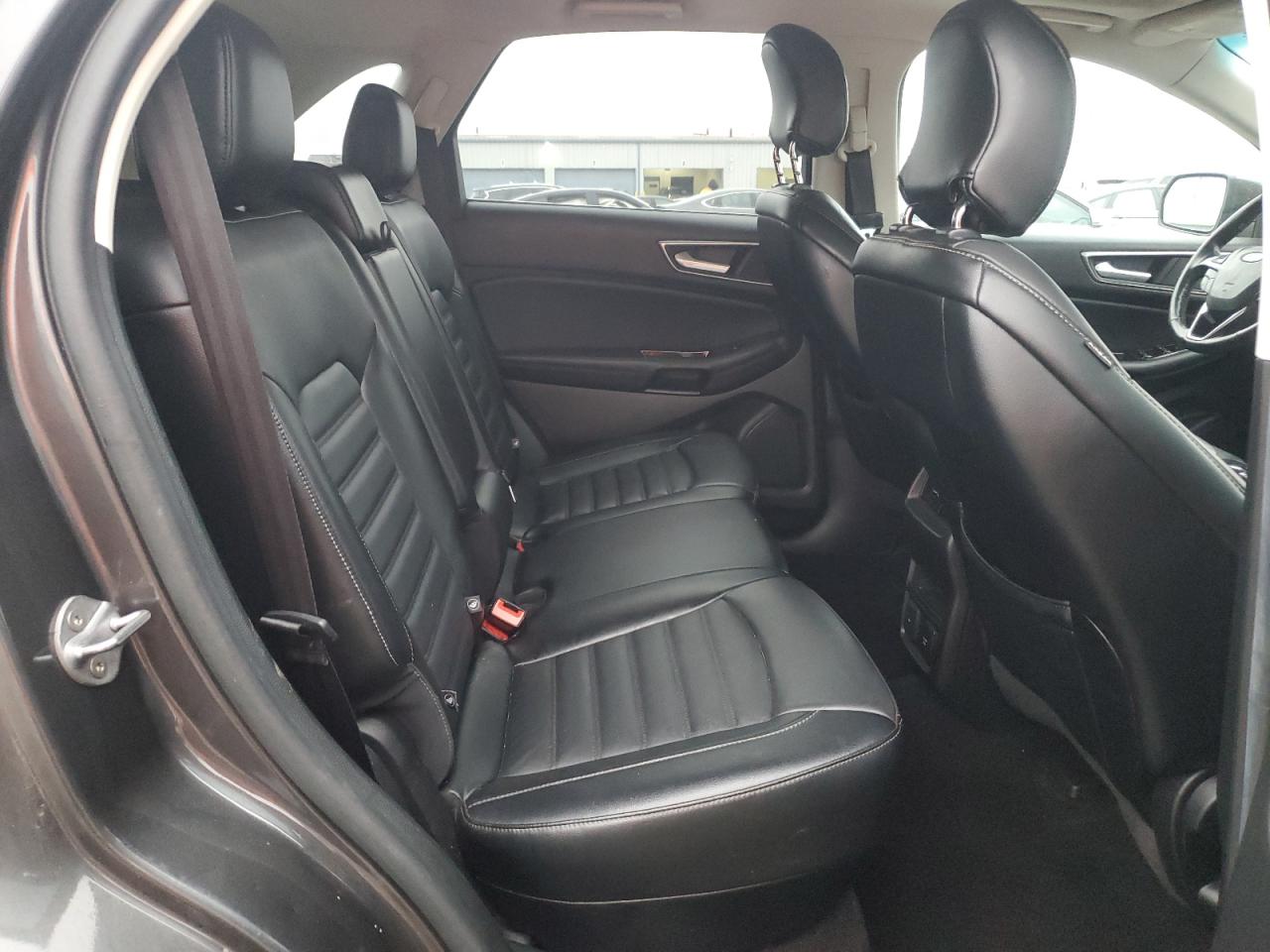 2015 FORD EDGE SEL photo 31
