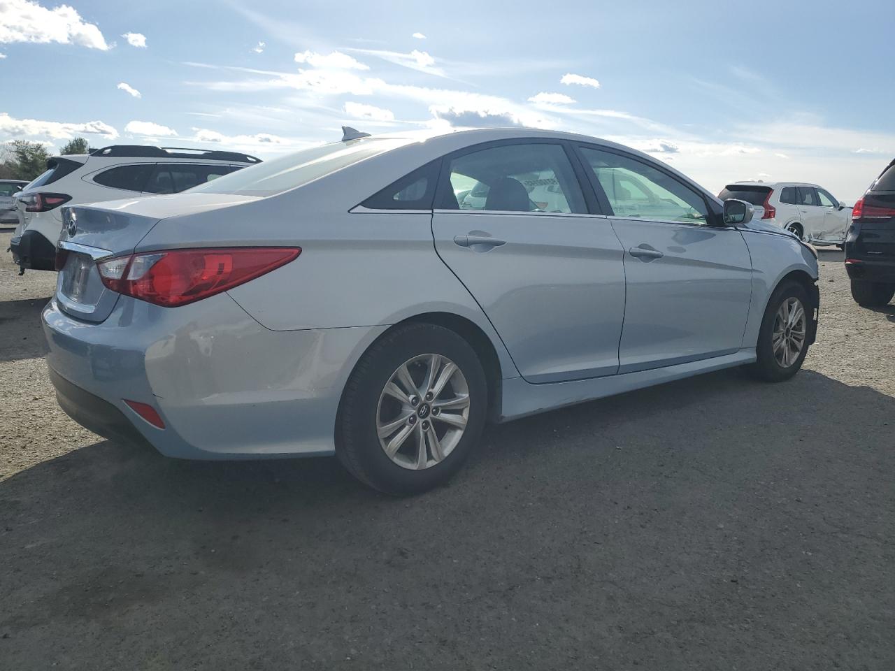2014 HYUNDAI SONATA GLS photo 3