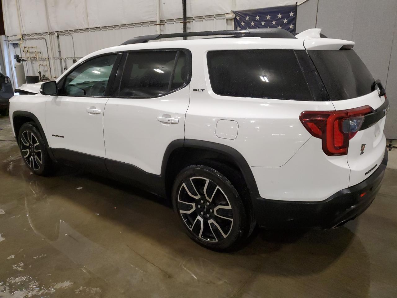 2021 GMC ACADIA SLT photo 3