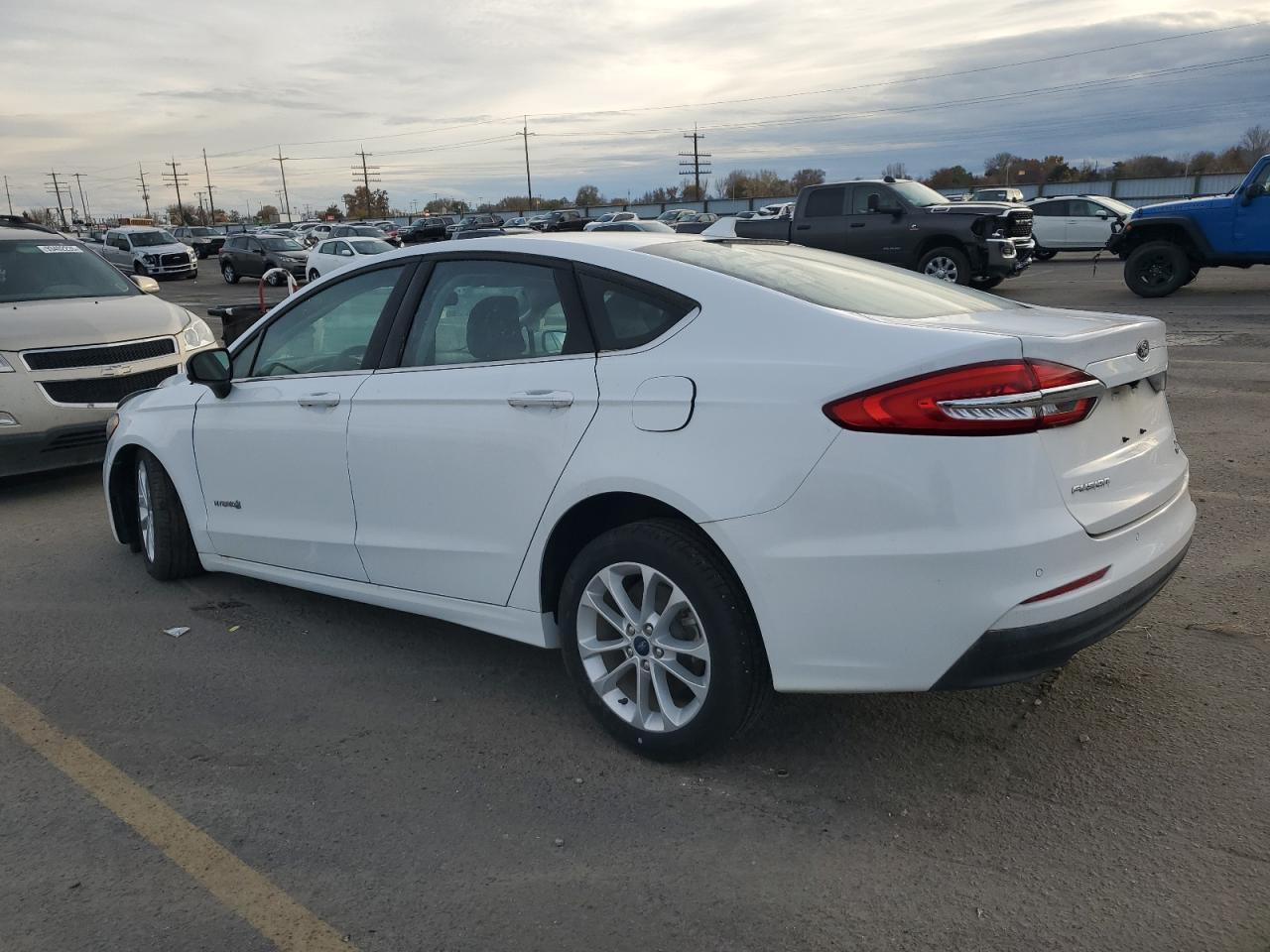 2019 FORD FUSION SE photo 3