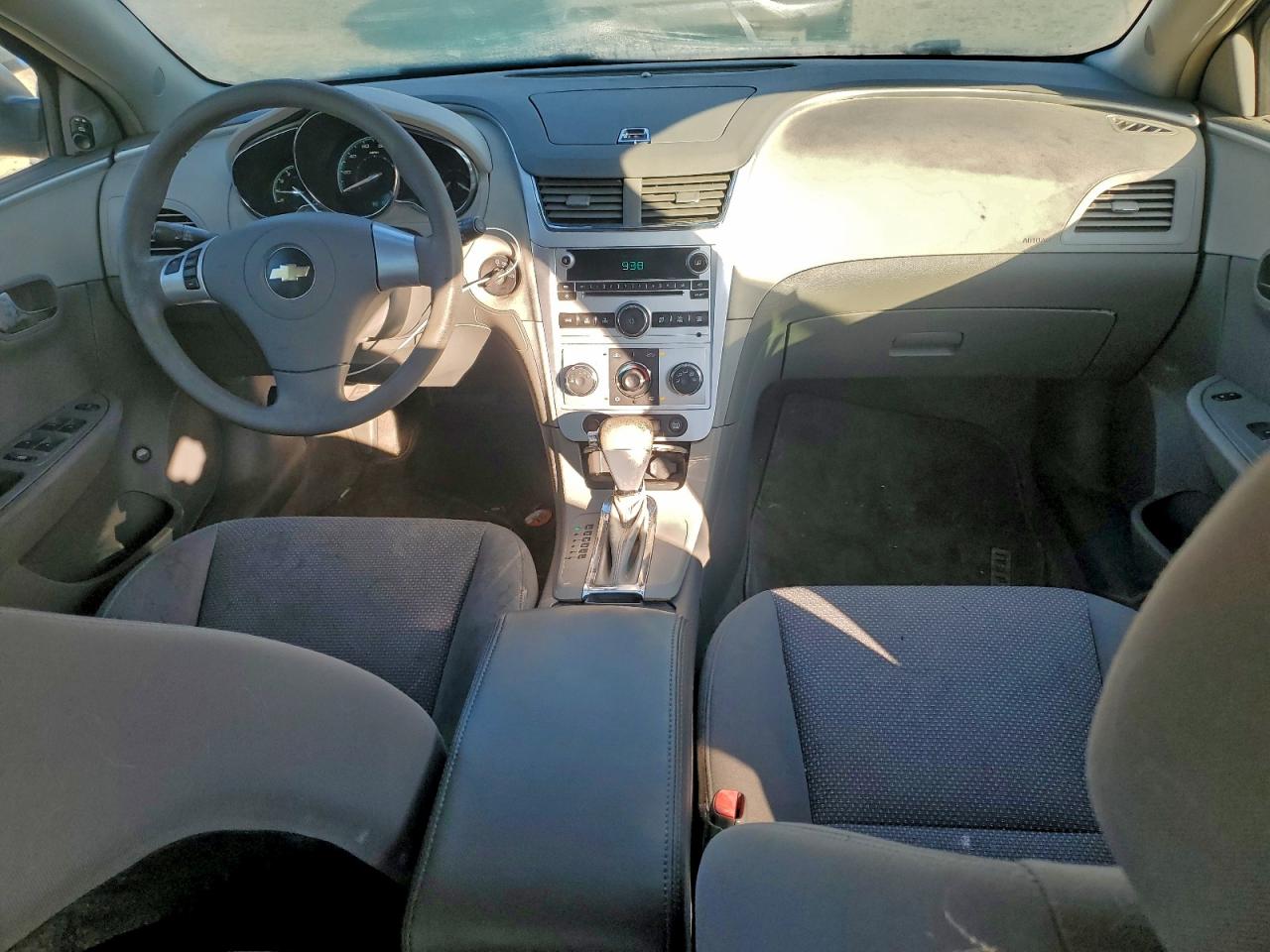 2009 CHEVROLET MALIBU LS photo 8