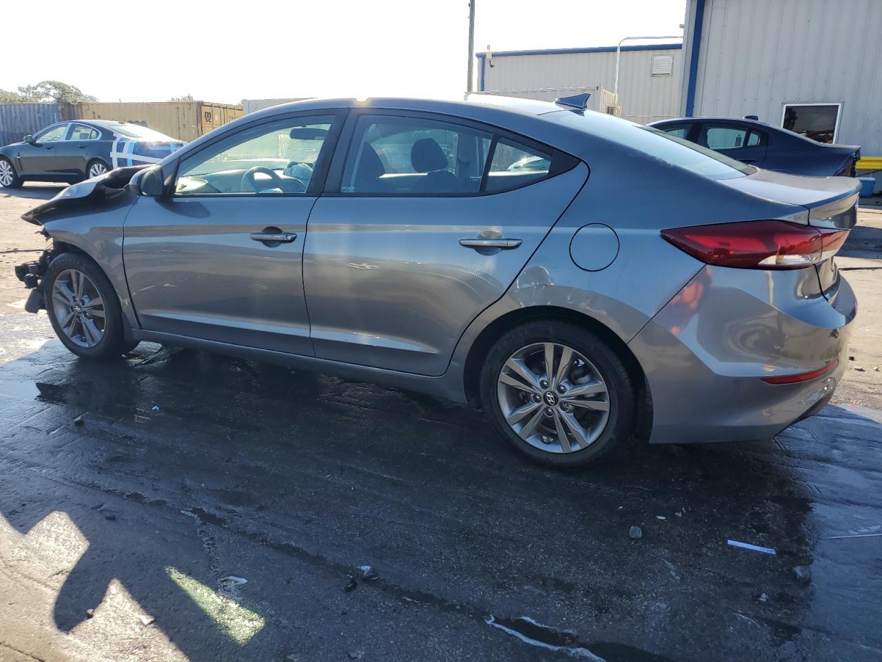 2018 HYUNDAI ELANTRA SEL photo 3