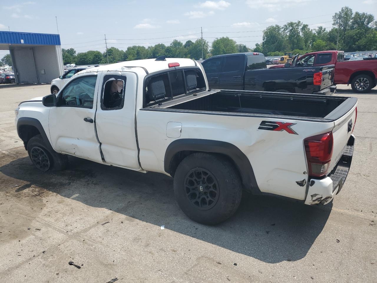 2022 TOYOTA TACOMA SR photo 3