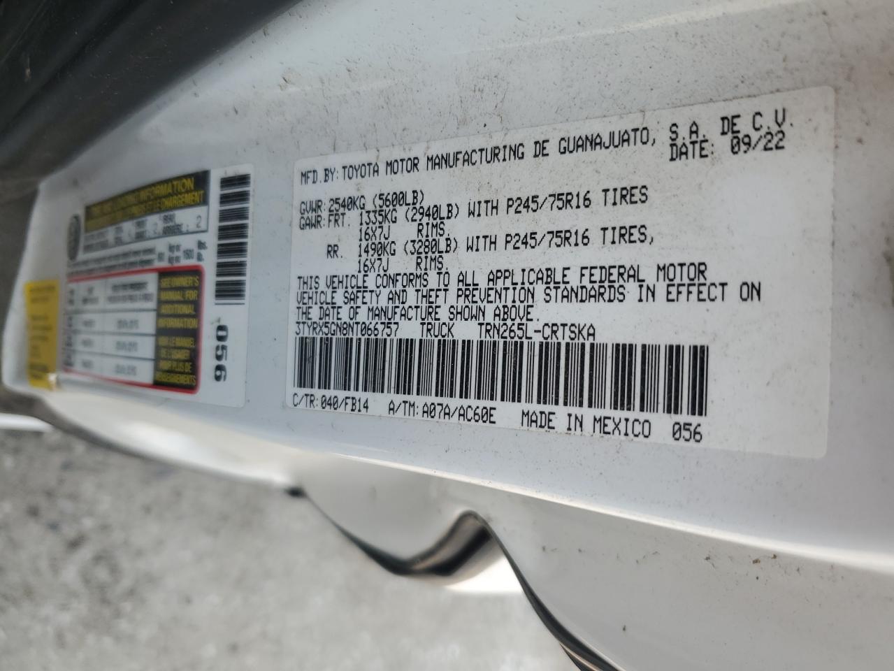 2022 TOYOTA TACOMA SR photo 23