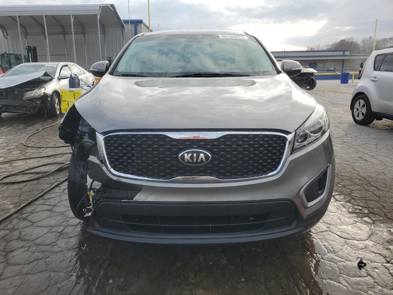 2016 KIA SORENTO L photo 9