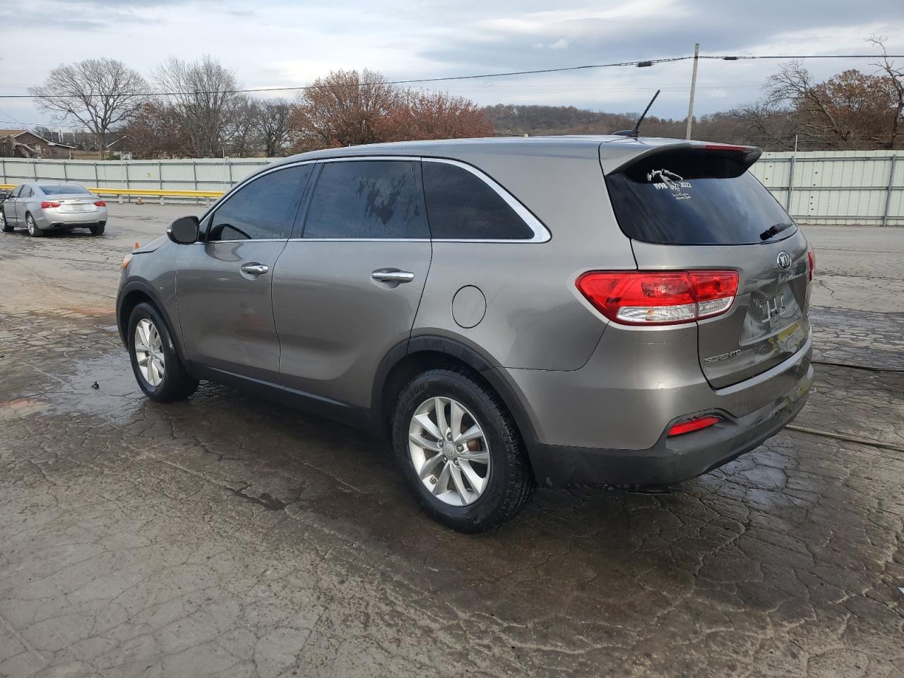 2016 KIA SORENTO L photo 3