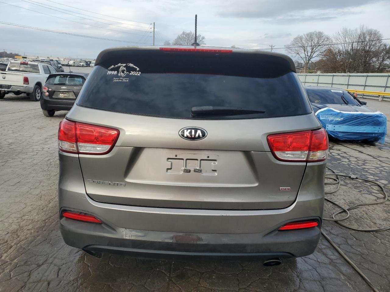 2016 KIA SORENTO L photo 11