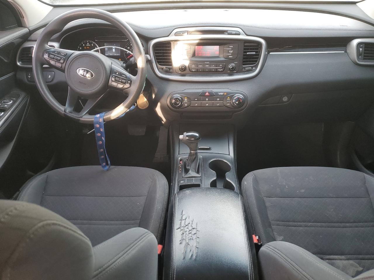 2016 KIA SORENTO L photo 15