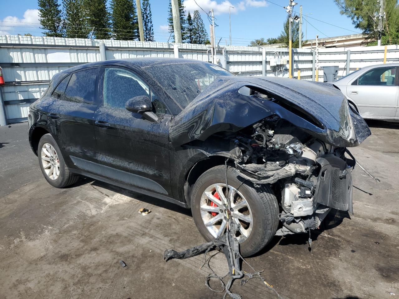2018 PORSCHE MACAN photo 4