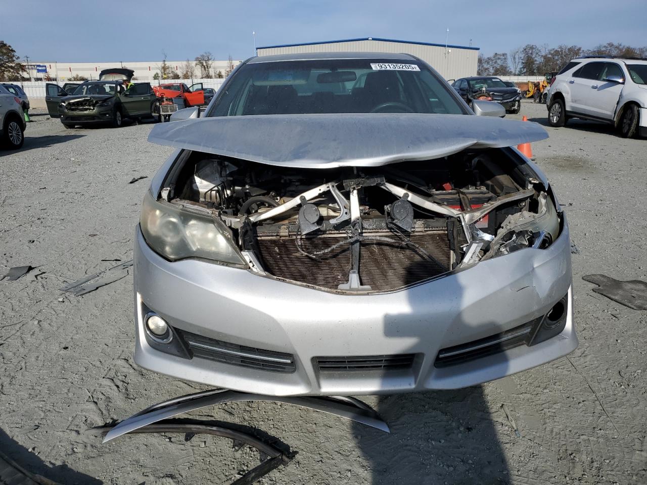 2013 TOYOTA CAMRY L photo 5