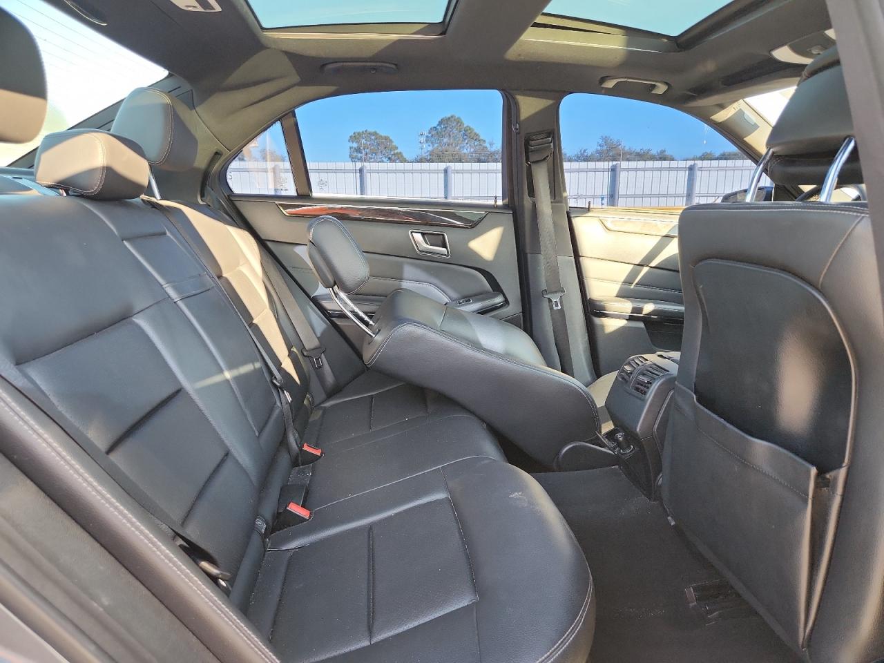 2016 MERCEDES-BENZ E 350 photo 28