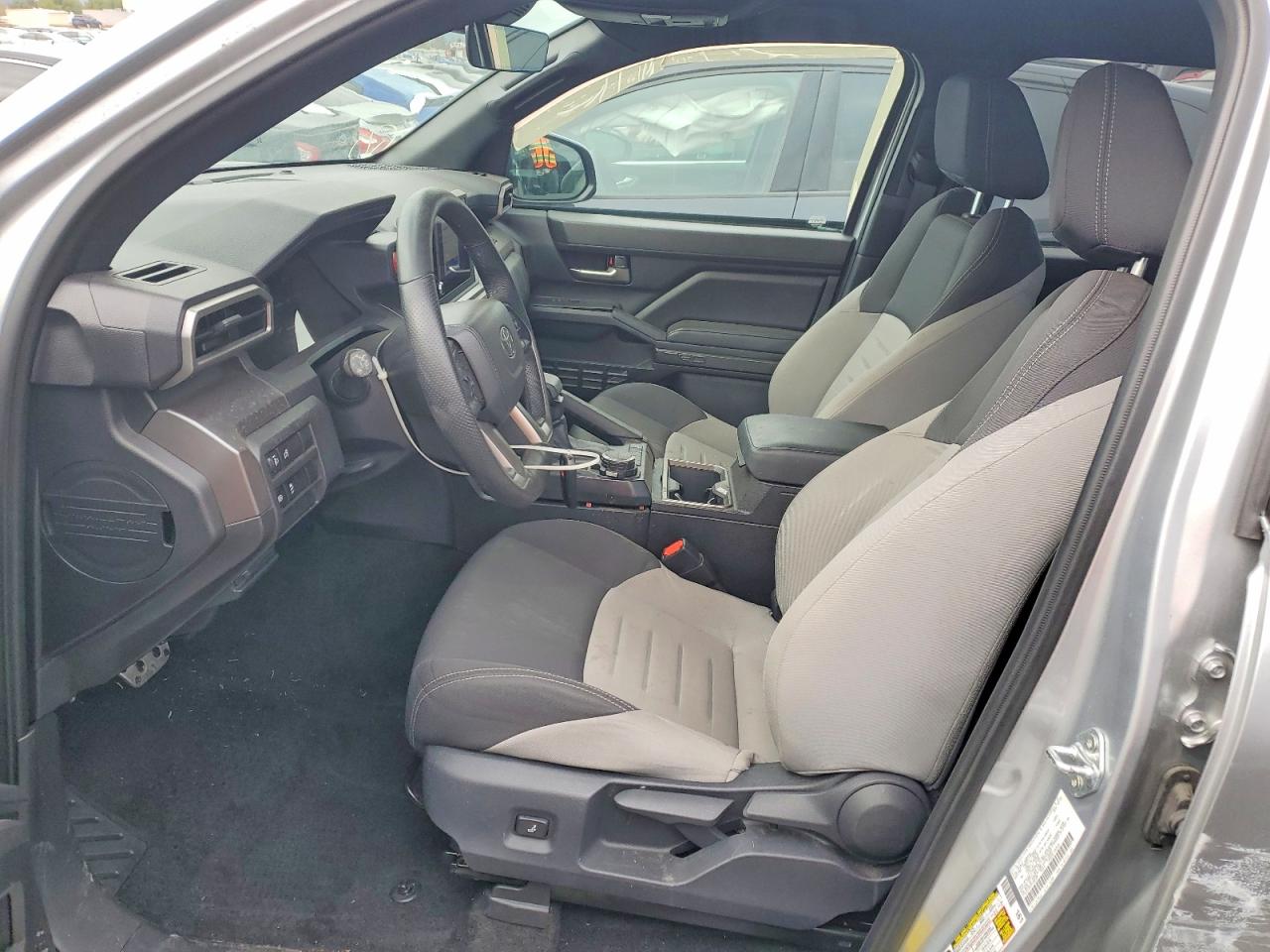 2025 TOYOTA TACOMA DOUBLE CAB photo 13