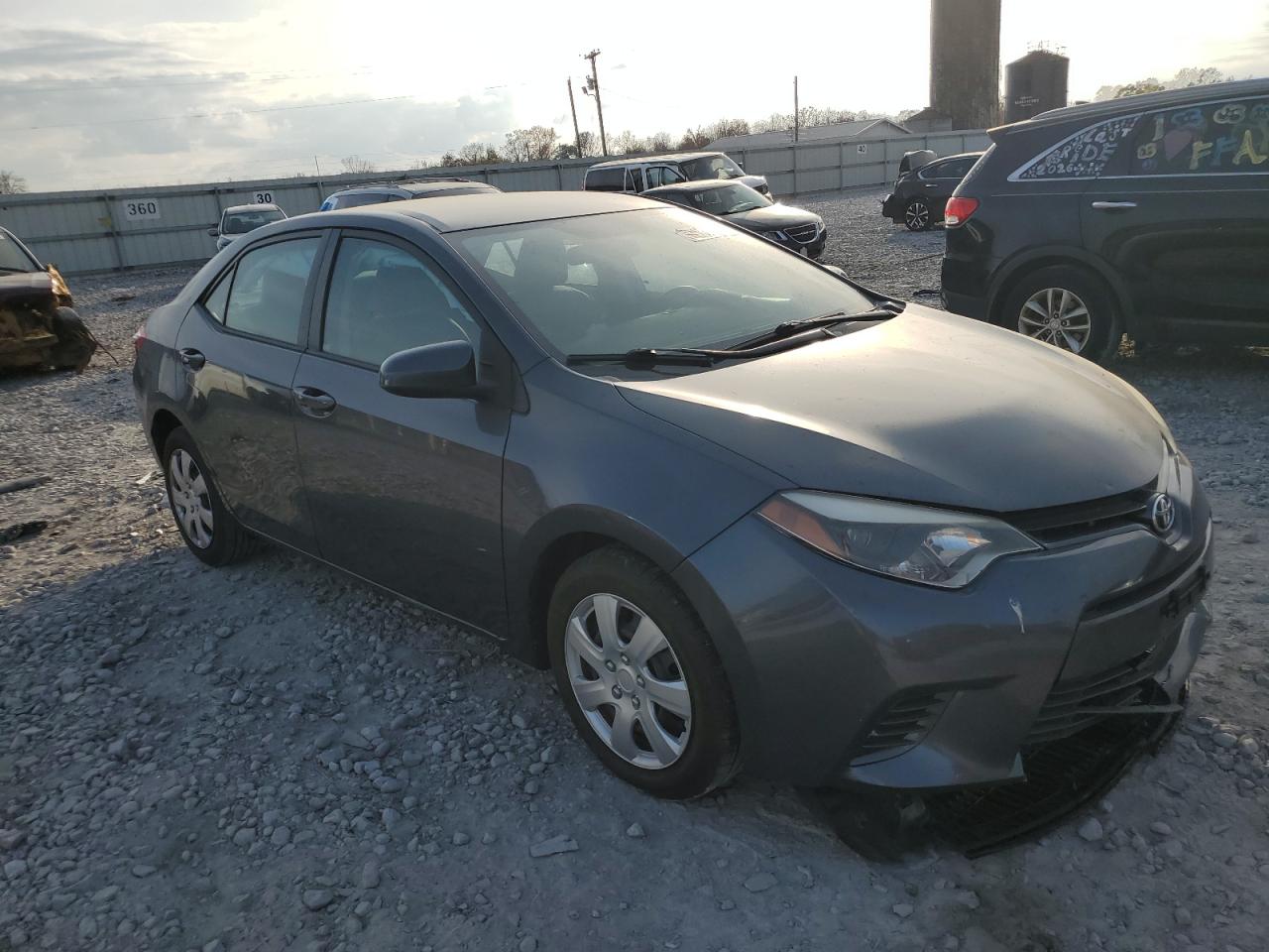2015 TOYOTA COROLLA L photo 4