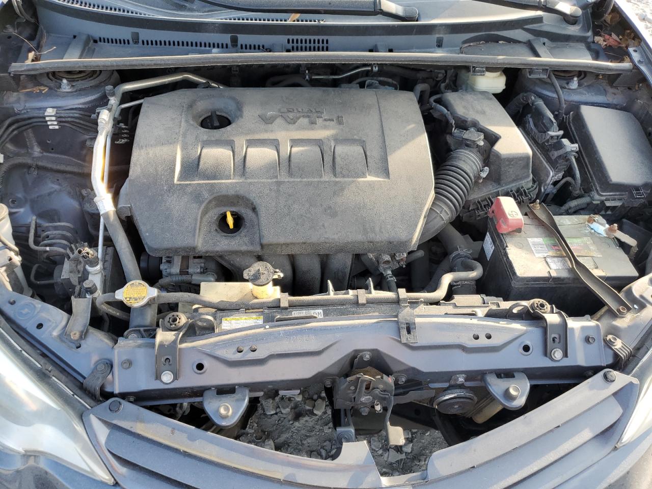2015 TOYOTA COROLLA L photo 11