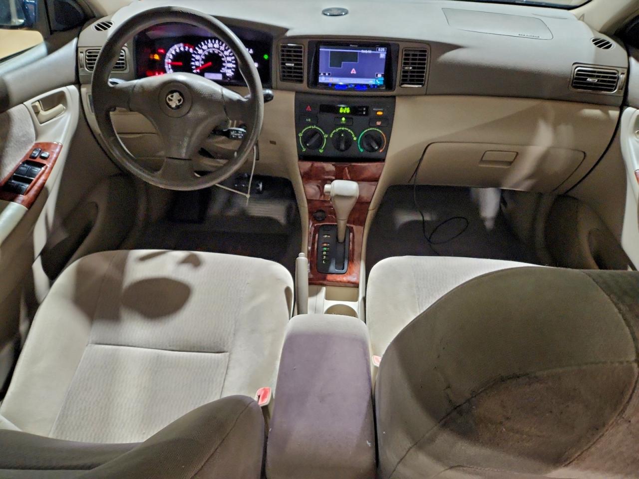 2005 TOYOTA COROLLA CE photo 22