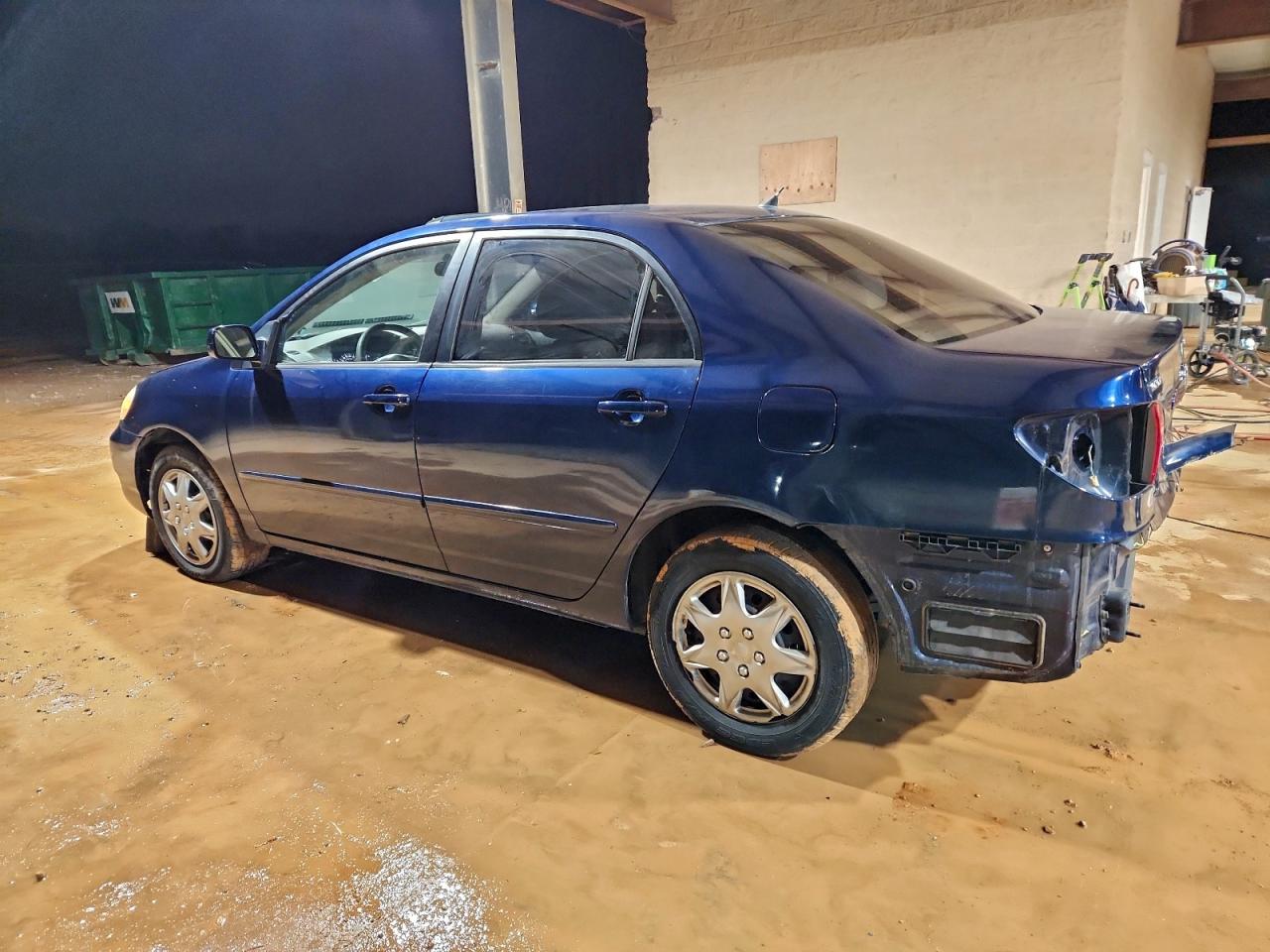 2005 TOYOTA COROLLA CE photo 4