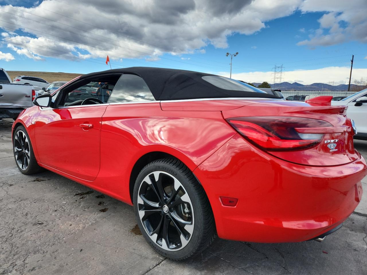 2018 BUICK CASCADA SPORT TOURING photo 4