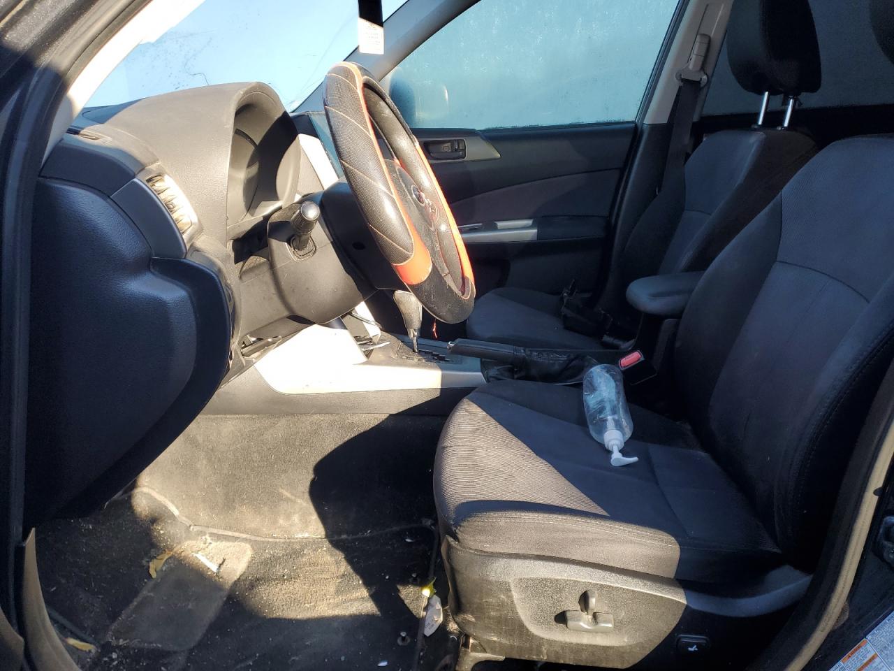 2010 SUBARU FORESTER XS photo 7