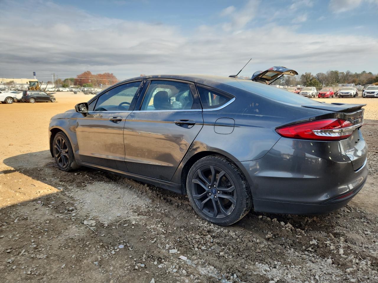 2018 FORD FUSION SE photo 2