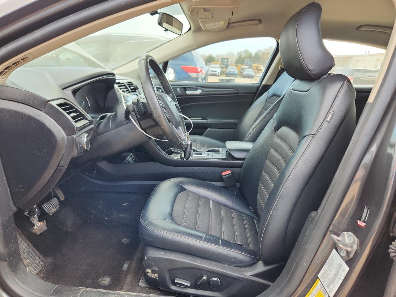 2018 FORD FUSION SE photo 7