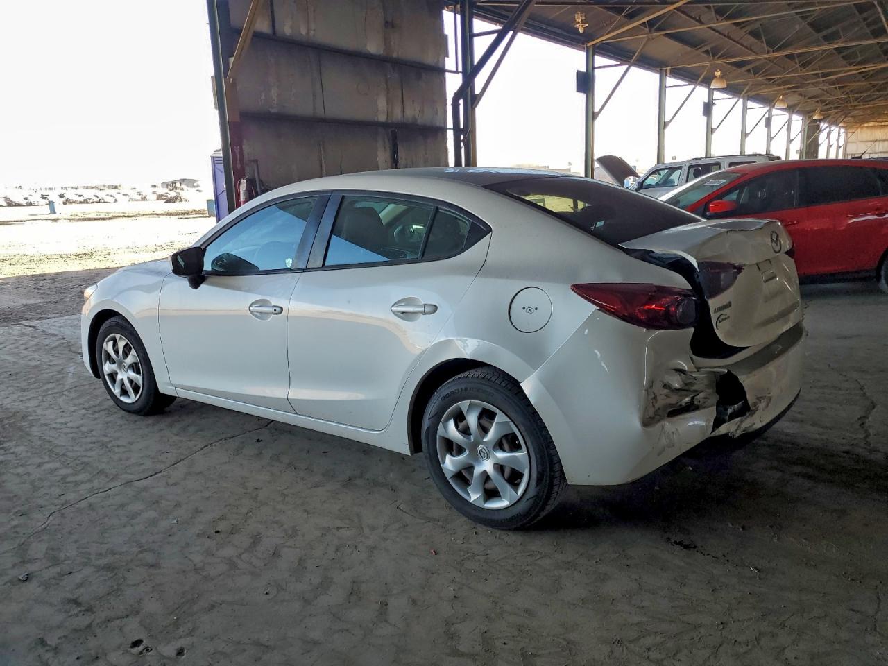 2018 MAZDA 3 SPORT photo 2