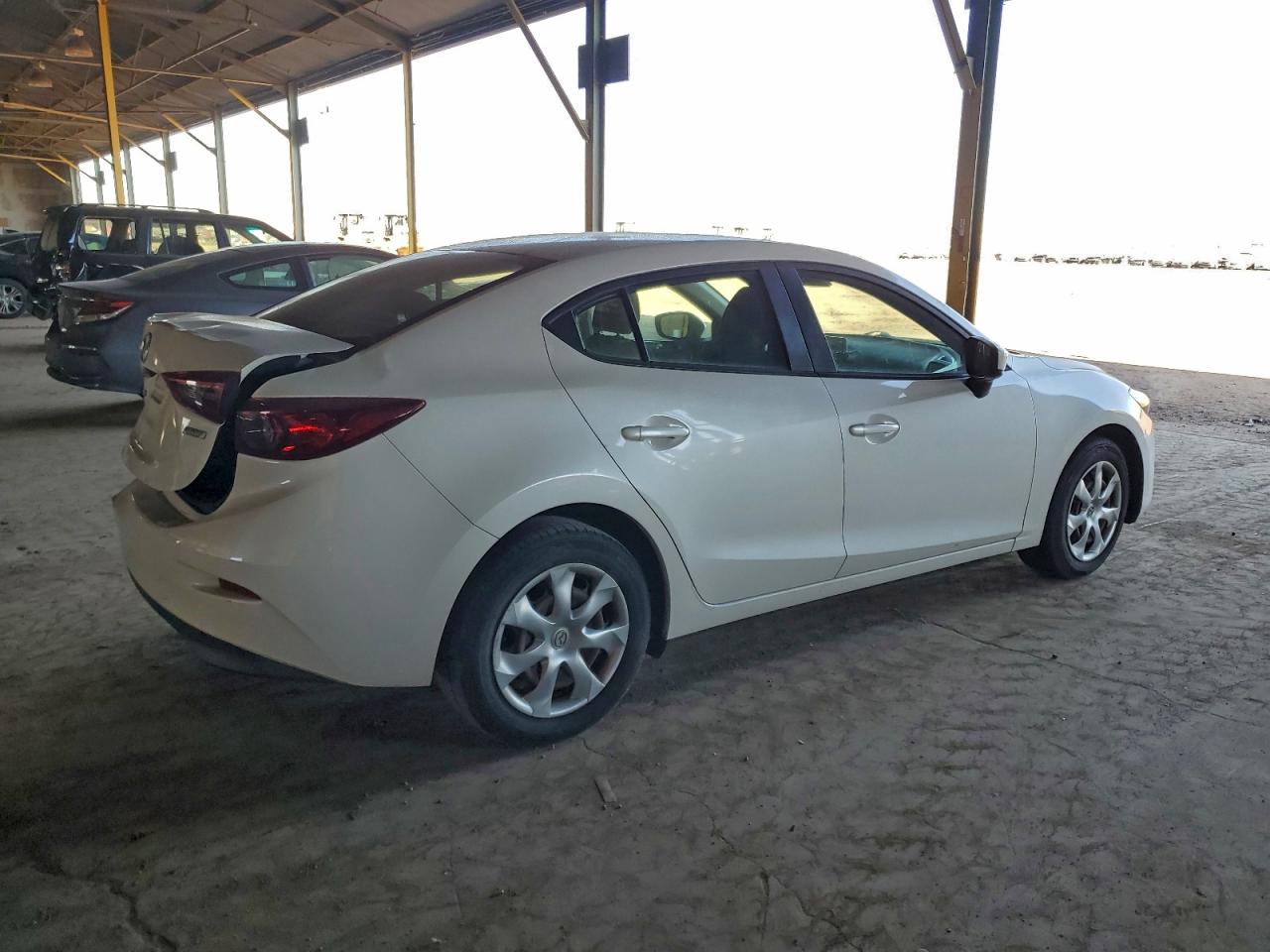 2018 MAZDA 3 SPORT photo 3