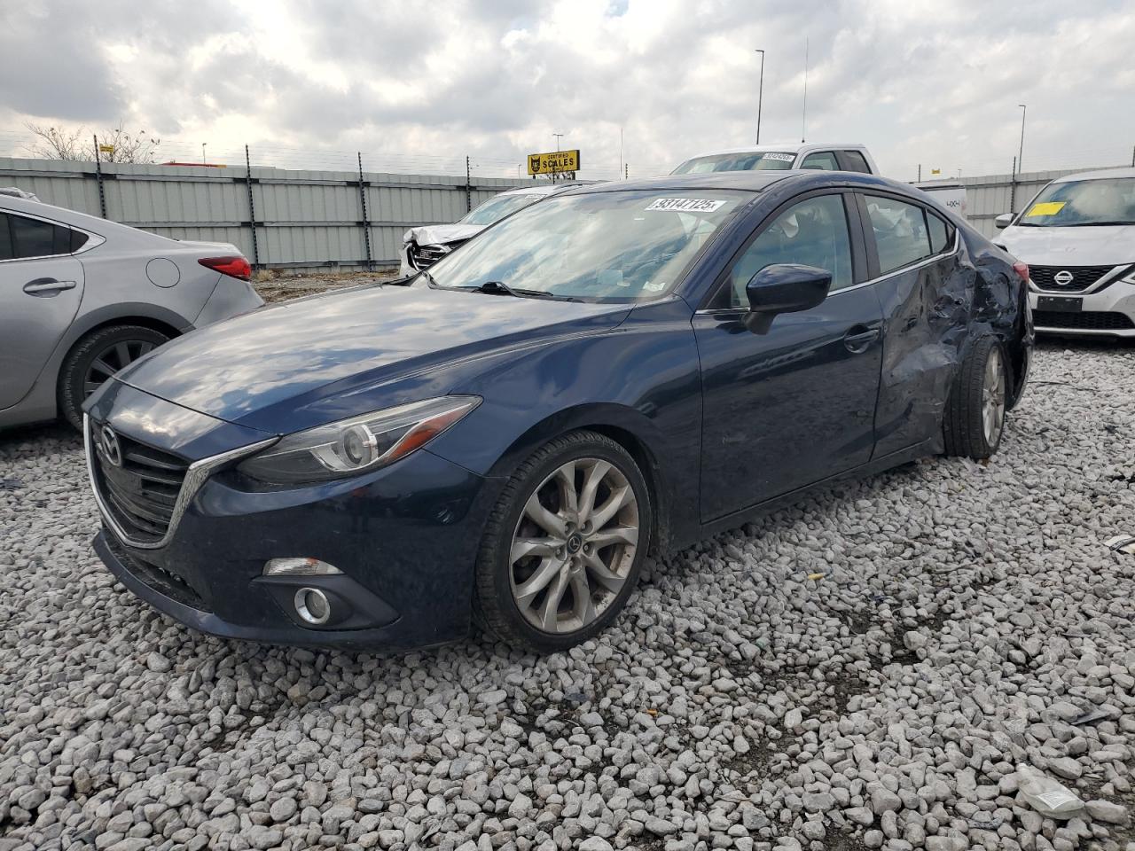2014 MAZDA 3