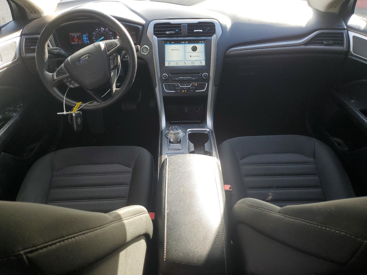 2018 FORD FUSION SE photo 15