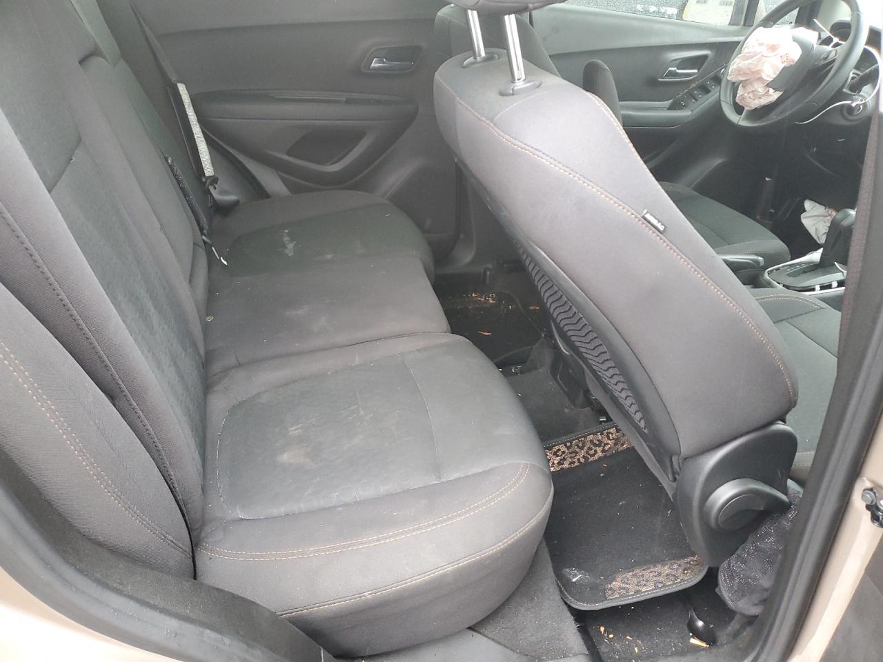 2018 CHEVROLET TRAX LS photo 11