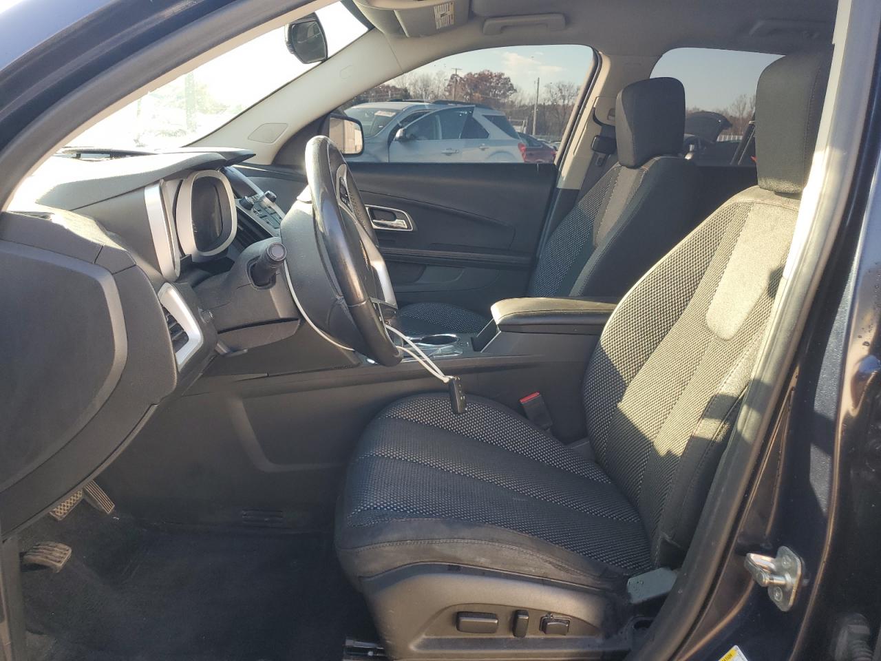 2015 CHEVROLET EQUINOX LT photo 13